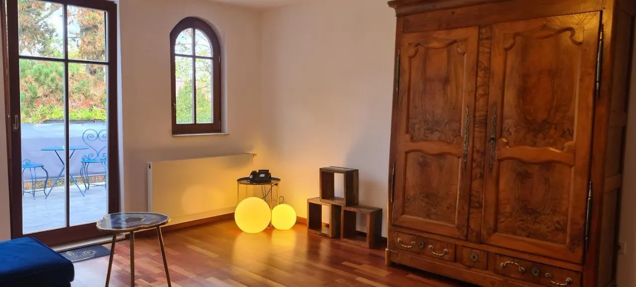 **** Hotel Residenz Villa Kult Berlin Germany